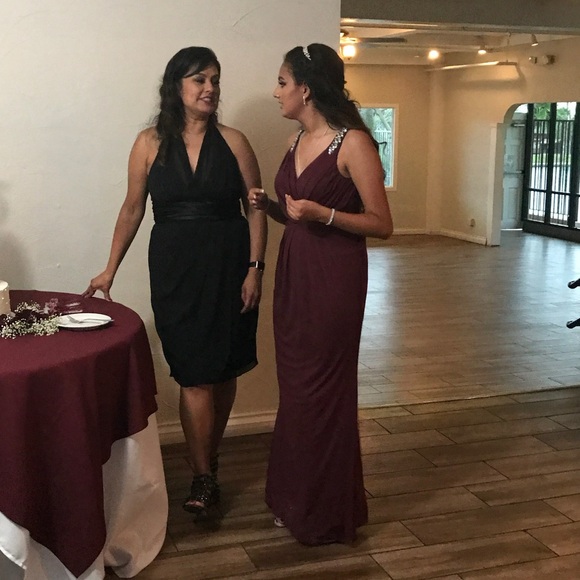 Burgundy Beaded Strap V-Neck Long Dress Style WBM1045 – Size 6 - Picture 7 of 7